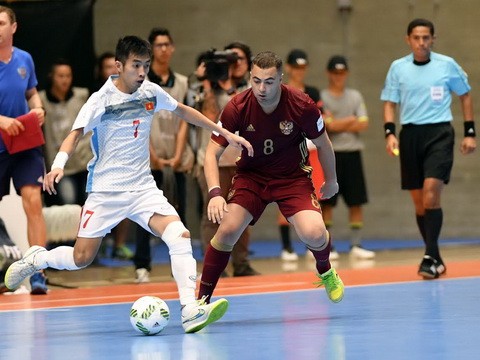 Đội tuyển Việt Nam có quyền tự hào ngẩng cao đầu rời World Cup futsal 2016.Ảnh: Quang Thắng