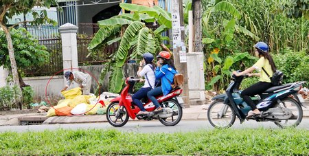 Cần có sự phối hợp nhịp nhàng hơn trong xử lý rác để rác thải không tồn đọng gây mất mỹ quan.