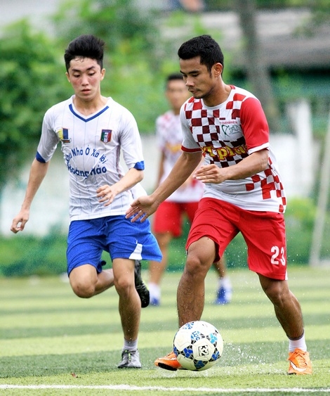 Vua phá lưới của giải- Ngọc Tuấn (23, Tấn Lợi Phát) trong trận thắng Đa Lộc 5-2.