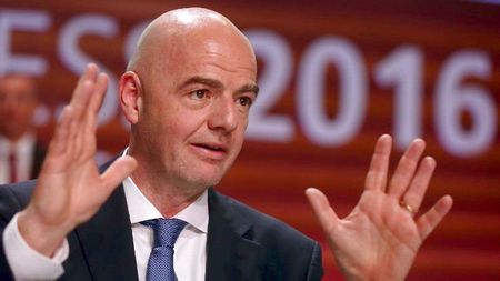 Chủ tịch FIFA- Gianni Infantino công bố ý tưởng tăng số lượng đội dự VCK World Cup lên 48 đội.