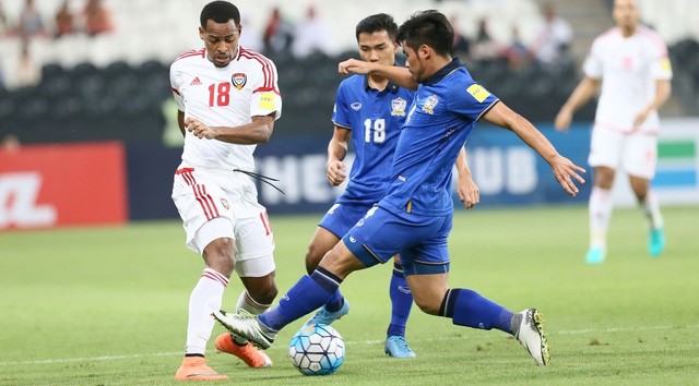 Thái Lan (áo xanh) muốn cải thiện thành tích 3 trận toàn thua của chính họ tại vòng loại World Cup