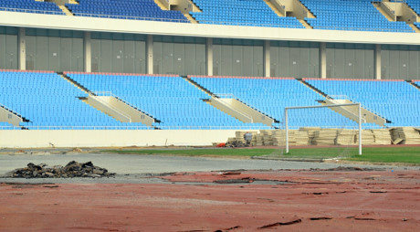 Bên cạnh đó nếu thầy trò HLV Hữu Thắng lọt vào vòng bán kết và chung kết tại AFF Cup 2016, thì SVĐ Mỹ Đình sẽ là sân nhà cho ĐT Việt Nam.