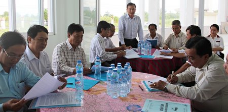 Đoàn làm việc với Liên đoàn Lao động tỉnh và Sở Giáo dục- Đào tạo tỉnh. 