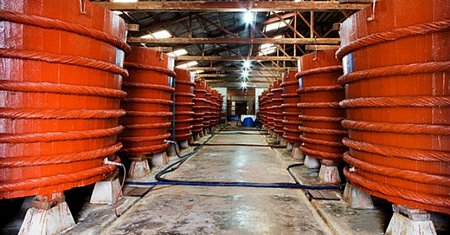 Người tiêu dùng hoang mang vì công bố của Vinastas liên quan đến hàm lượng arsen trong nước mắm.