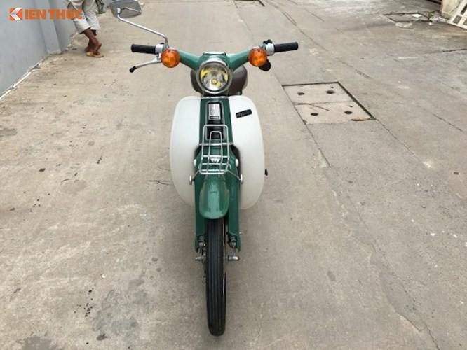 Có tên chính xác là Super Cub C50, C70 hoặc C90 tùy vào dung tích xi-lanh, trên thực tế Cub 79 đã được ra đời từ đầu thập niên 70. Do phải tới khoảng năm 1979, dòng xe này mới được nhập nhiều vào Việt Nam nên nó đã được dân Việt gọi là Cub 79 để phân biệt với các đời Super Cub trước đó.