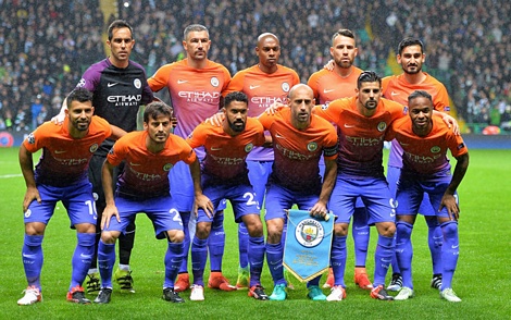 1. Manchester City (9 trận, 20 điểm, hiệu số +11)