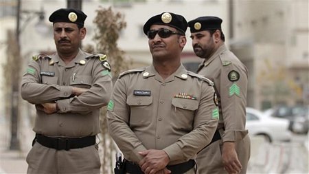 Cảnh sát Saudi Arabia. (Nguồn: almasdarnews.com)