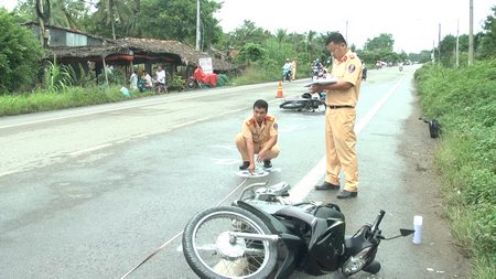 Cơ quan điều tra thực nghiệm hiện trường.