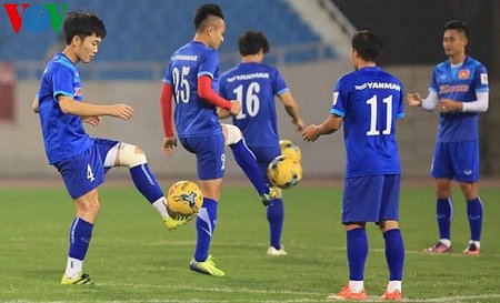 ĐT Việt Nam đã sẵn sàng cho trận tái đấu với ĐT Indonesia. (Ảnh: Minh Hoàng). 