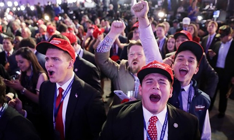 Người ủng hộ ông Trump reo mừng với chiến thắng liên tiếp. Ảnh: Getty