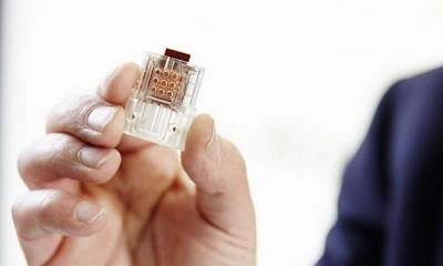 Chiếc USB giúp xét nghiệm HIV nhanh chóng.