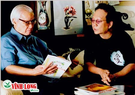 Cố Thủ tướng Võ Văn Kiệt trò chuyện với NSNA Đồng Đức Thành.