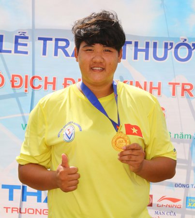 VĐV Nguyễn Thị Hồng Thương (Vĩnh Long) giành  HCV và phá kỷ lục quốc gia.
