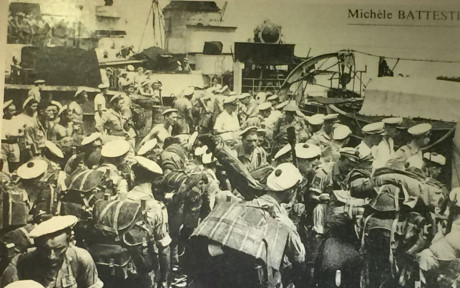 Lính Hải quân Pháp đổ bộ vào Nha Trang, 25/9/1945.