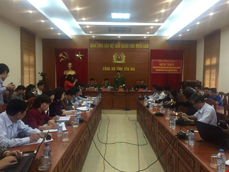  Toàn cảnh buổi họp báo