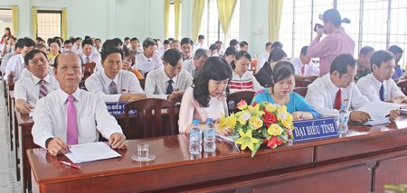 Những vấn đề được xem xét thảo luận và quyết định tại kỳ họp có ý nghĩa quan trọng, góp phần thực hiện thắng lợi nhiệm vụ năm 2017. 