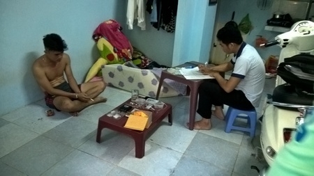 Một trường hợp tàng trữ, sử dụng ma túy đá tại phòng trọ.