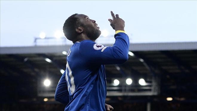 Romelu Lukaku đang dẫn đầu danh sách ghi bàn tại Premier League với 16 pha lập công