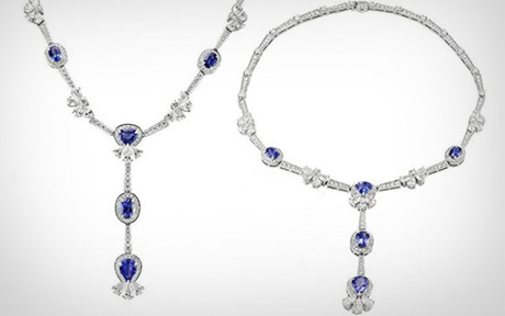 Chiếc dây chuyền vàng trắng 18k có gắn đá Sapphires trị giá 124.740 USD