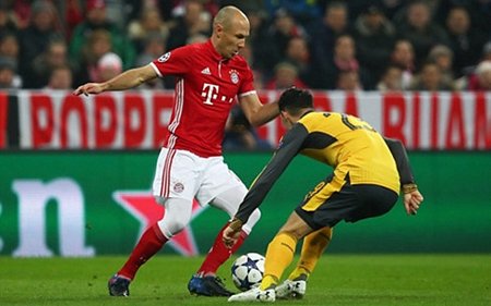 Bayern Munich dễ dàng 