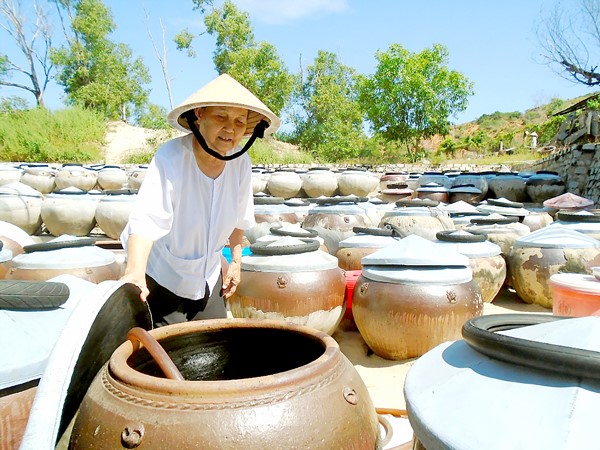 Nước mắm truyền thống Phan Thiết tạo nên bản sắc riêng