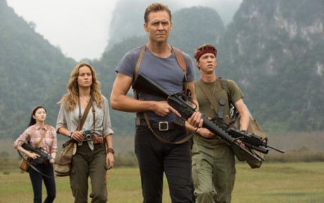 Chỉ còn 1 tuần nữa (10/3), bom tấn “Kong: Skull Island” (tựa lời Việt: Kong: Đảo Đầu Lâu) sẽ chính thức ra mắt người hâm mộ toàn cầu. 