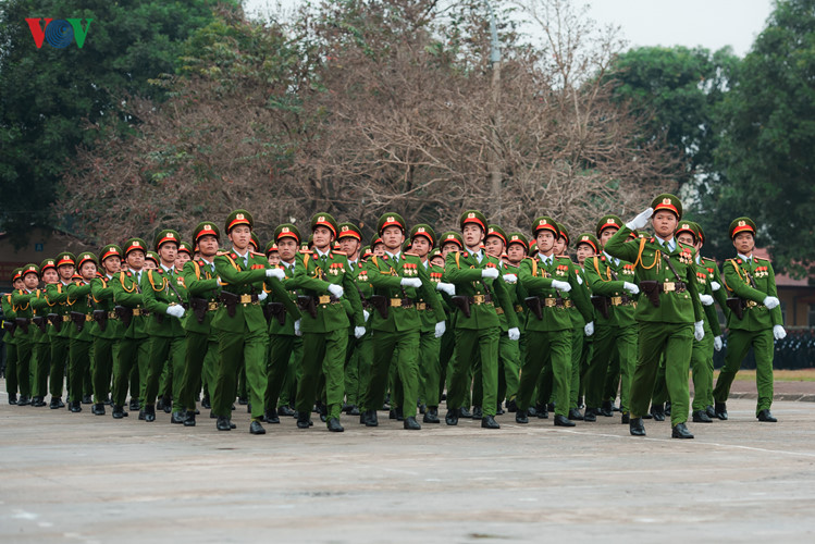 Khối sĩ quan Tiểu đoàn Cảnh sát đặc nhiệm số 2.