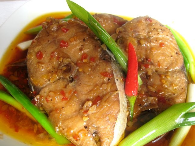 Ngăn ngừa xơ vữa động mạch. Ăn cá ngừ có thể làm giảm mức độ lipid máu và các mạch máu, có hiệu quả ngăn ngừa xơ vữa động mạch.