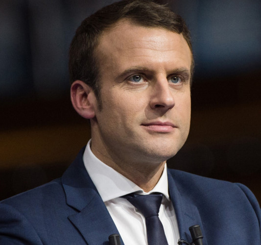 Sau cuộc bỏ phiếu vòng 1 vào hôm 23/4, Macron đang sở hữu lợi thế rất lớn trước đối thủ Le Pen. Ảnh: elle.ru