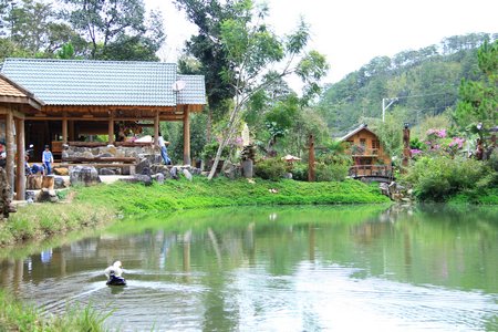 Không gian bình yên, thơ mộng của Ma Rừng lữ quán.