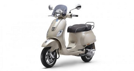 Vespa Elegante 150 Special Edition ra mắt tại Ấn Độ với giá 1.480 USD.