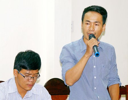  Báo Vĩnh Long tổ chức tọa đàm giúp phóng viên chia sẻ kinh nghiệm. ảnh: DƯƠNG THU