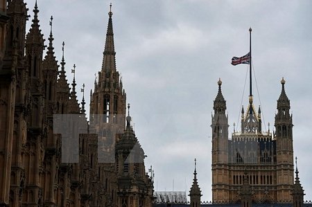 Quang cảnh bên ngoài tòa nhà Quốc hội Anh ở Westminster, London. (Nguồn: AFP/TTXVN)