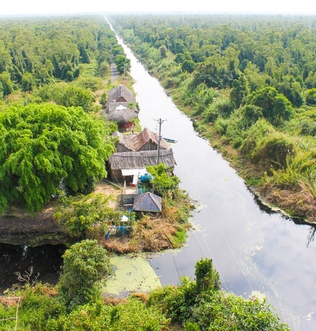 Vườn quốc gia U Minh Hạ là một trong ba vùng lõi của Khu dự trữ sinh quyển thế giới Mũi Cà Mau.