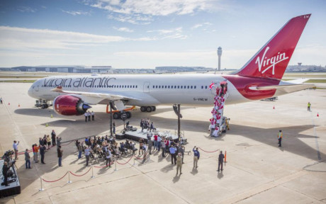 5.000 USD là mức giá cho vé đi từ New York tới London của hãng hàng không VIRGIN ATLANTIC