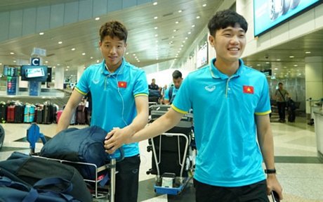 U22 Việt Nam đã có mặt tại Kuala Lumpur (Malaysia), để bắt đầu cho chiến dịch “săn vàng” tại SEA Games 29 (Ảnh: VFF).