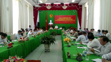 Quang cảnh buổi làm việc