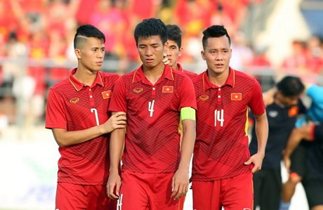 Nỗi buồn sau khi bị loại ngay từ vòng bảng SEA Games 29 của U.22 Việt Nam.