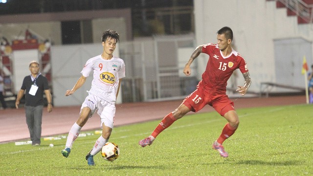 HA Gia Lai thất bại trong một trận đấu mà họ cho rằng họ bị tước mất 1 bàn thắng hợp là 1 quả phạt đền (ảnh: Trọng Vũ)