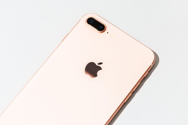 iPhone 8 Plus và iPhone X có camera phía sau gần giống nhau. (Nguồn: Business Insider)