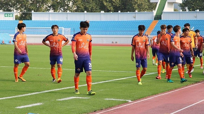 Xuân Trường được đá chính tại R.League