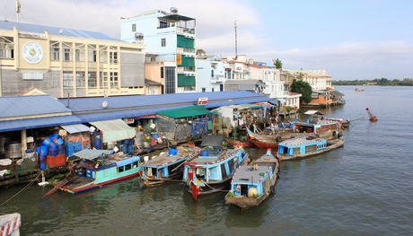 Các đô thị ĐBSCL gắn liền với yếu tố nước, tạo nên cấu trúc và hình thái đô thị vùng sông nước.