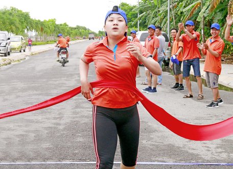 Nguyễn Ngọc Thắm về nhất nội dung nữ.