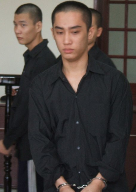 Phan Thanh Trúc “hái trái cấm non” để rồi vương vào lao lý.  Ảnh: TL