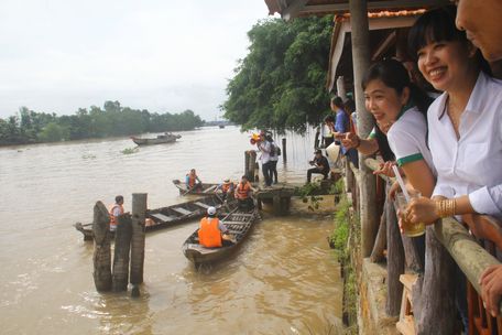 4 xã cù lao của huyện Long Hồ ngày nay là điểm du lịch nổi tiếng trong cả nước.