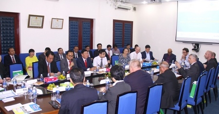 Tọa đàm nhận được sự quan tâm đặc biệt của các đại biểu.  