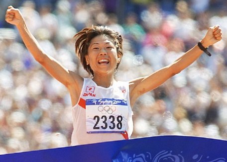 Cựu vô địch Olympic Naoko Takahashi sẽ tham dự HCMC Marathon 2018.