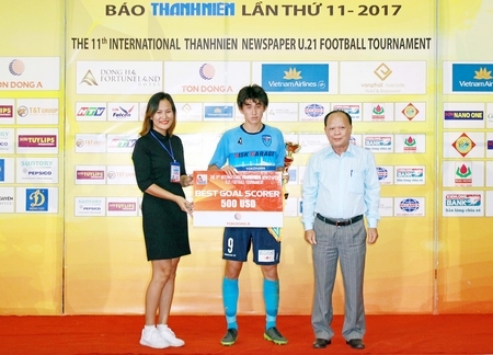 BTC trao thưởng giải vua phá lưới Matsuoka Rimu (9, Yokohama, Nhật Bản, 4 bàn thắng).