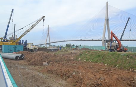 Quỹ đất sạch tại các khu công nghiệp rất thuận tiện về cầu- đường, sẵn sàng mời gọi nhà ĐT.