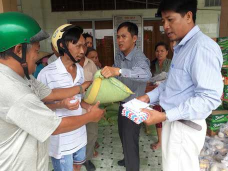 Những phần quà sẽ giúp các hộ gia đình thêm vui tết